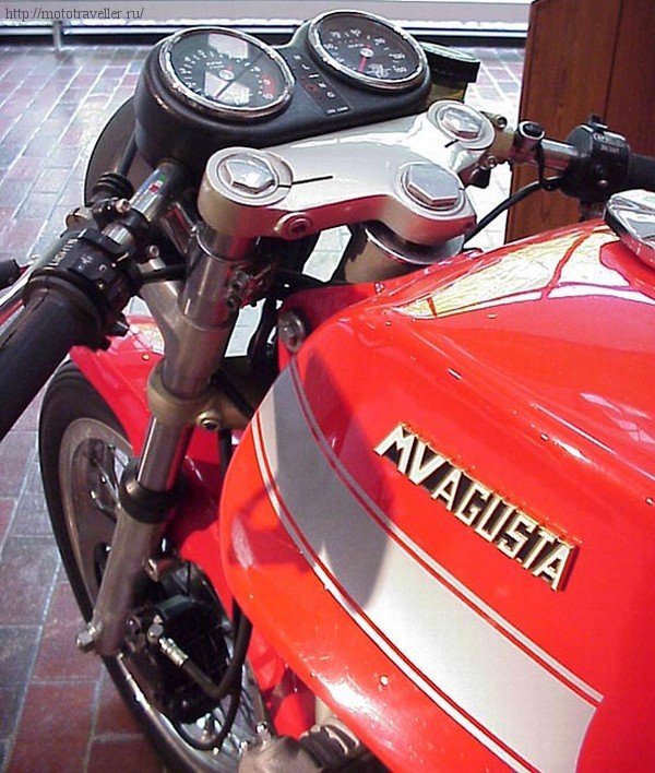 Бензобак мотоцикла mv agusta 750 sport america 