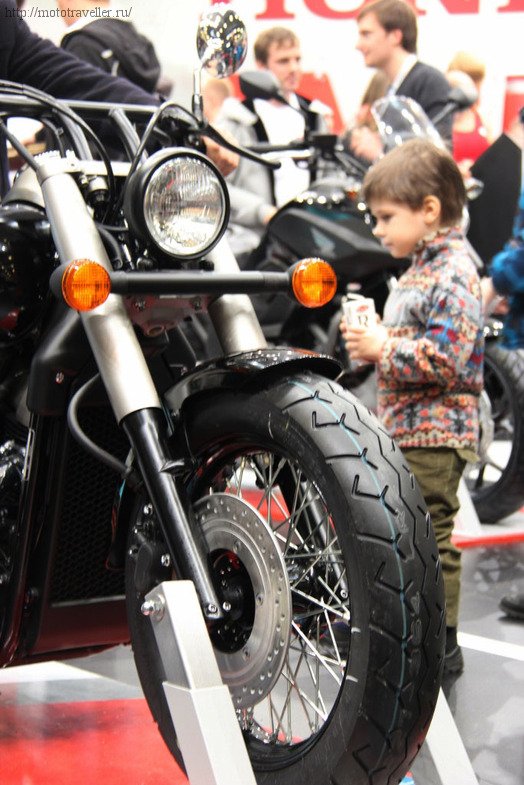Мотоцикл Honda на выставке МОТО ПАРК 2013